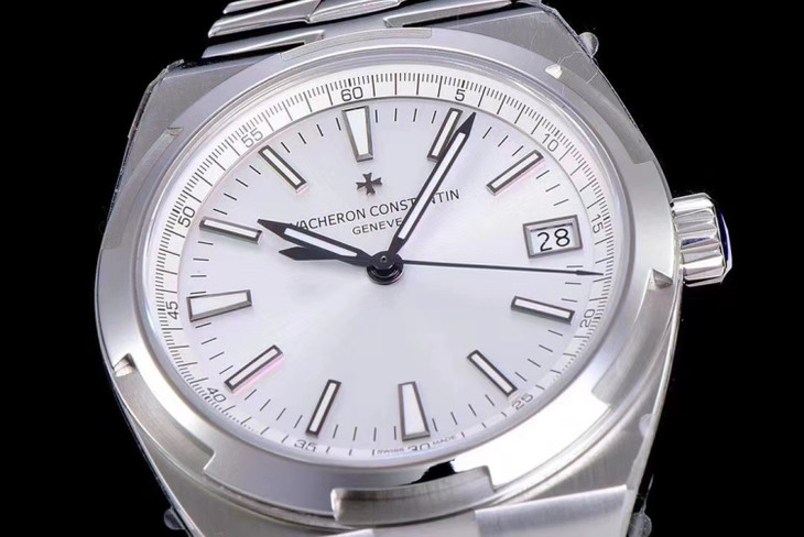 江詩丹頓縱橫四海1比1復刻價格 BF江詩丹頓縱橫四海繫列4500V/110A-B126¥3480-高仿錶 江詩丹頓縱橫四海1比1復刻價格 BF江詩丹頓縱橫四海繫列4500V/110A-B126¥3480-高仿錶