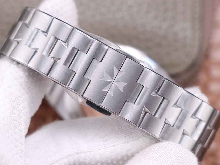 1比1高仿江詩丹頓縱橫四海男士手錶 xf江詩丹頓2000V 騷藍￥4580-高仿錶