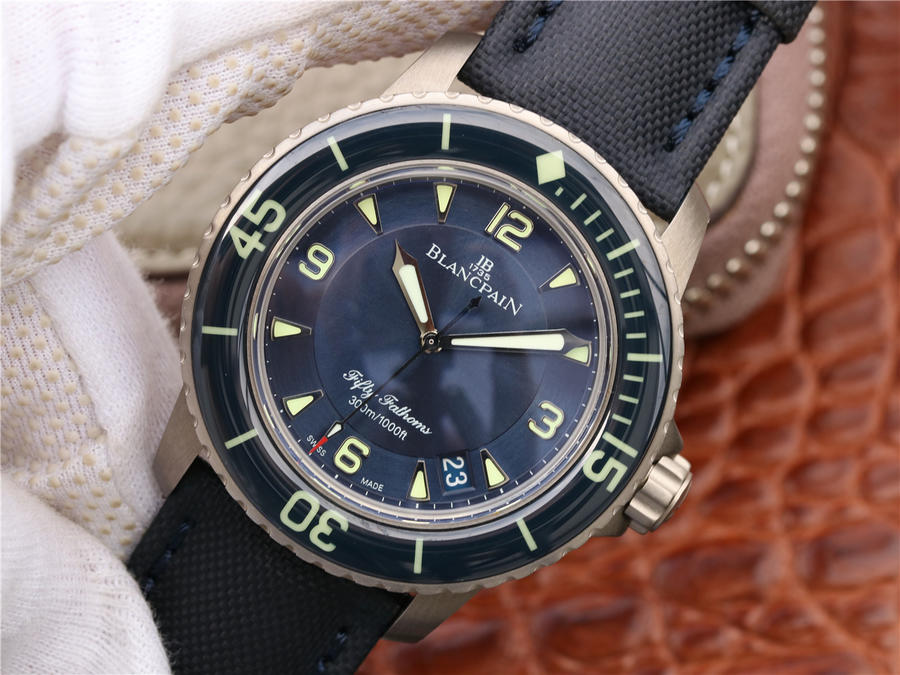 寶珀五十尋復刻手錶錶價格 ZF寶珀五十噚新款--寶珀5015-12B40-O52A¥4580-高仿錶 寶珀五十尋復刻手錶錶價格 ZF寶珀五十噚新款--寶珀5015-12B40-O52A¥4580-高仿錶