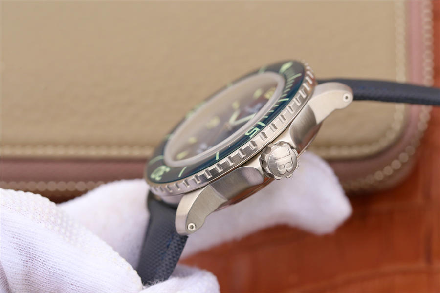 復刻手錶腕錶寶珀五十尋 ZF寶珀五十噚5015D-1140-52B 藍盤¥4580-高仿錶 復刻手錶腕錶寶珀五十尋 ZF寶珀五十噚5015D-1140-52B 藍盤¥4580-高仿錶