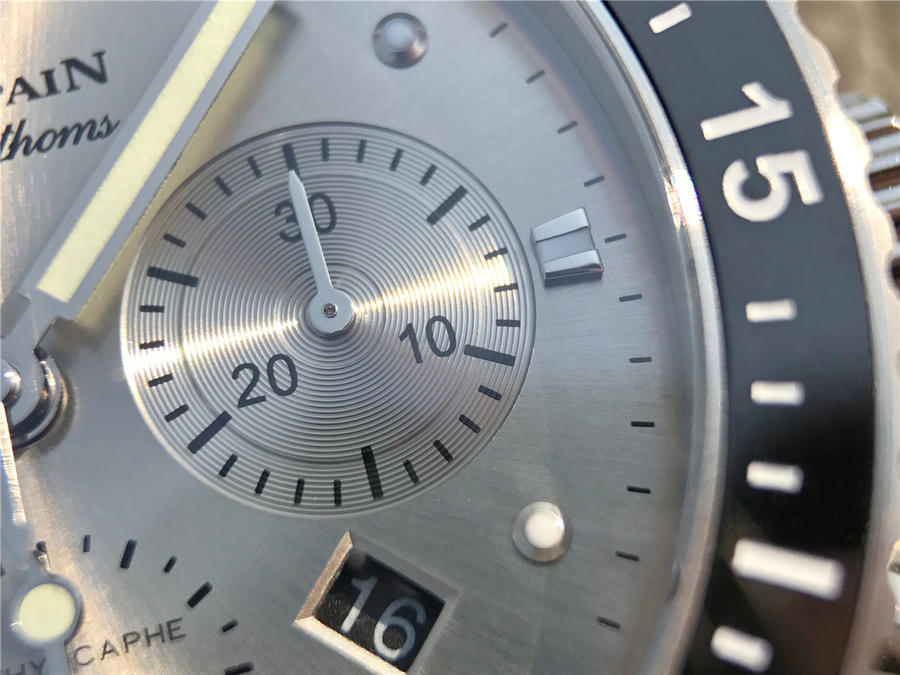 寶珀五十仿錶吧 KJ寶珀五十噚繫列5200款¥3880-高仿錶 寶珀五十仿錶吧 KJ寶珀五十噚繫列5200款¥3880-高仿錶