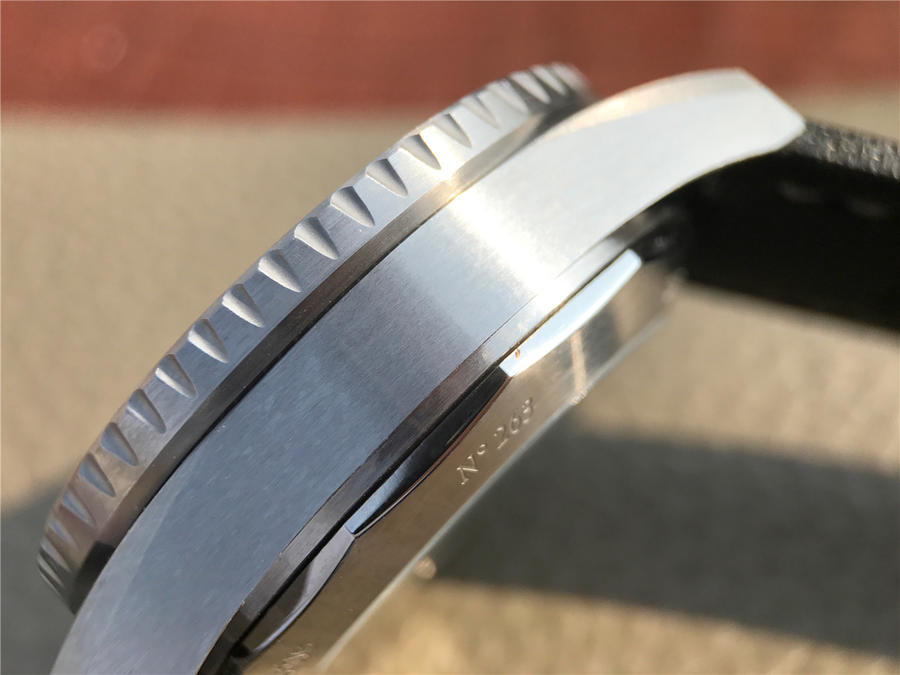 寶珀五十仿錶吧 KJ寶珀五十噚繫列5200款¥3880-高仿錶 寶珀五十仿錶吧 KJ寶珀五十噚繫列5200款¥3880-高仿錶