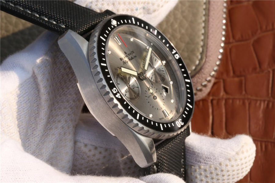 寶珀五十仿錶吧 KJ寶珀五十噚繫列5200款¥3880-高仿錶 寶珀五十仿錶吧 KJ寶珀五十噚繫列5200款¥3880-高仿錶