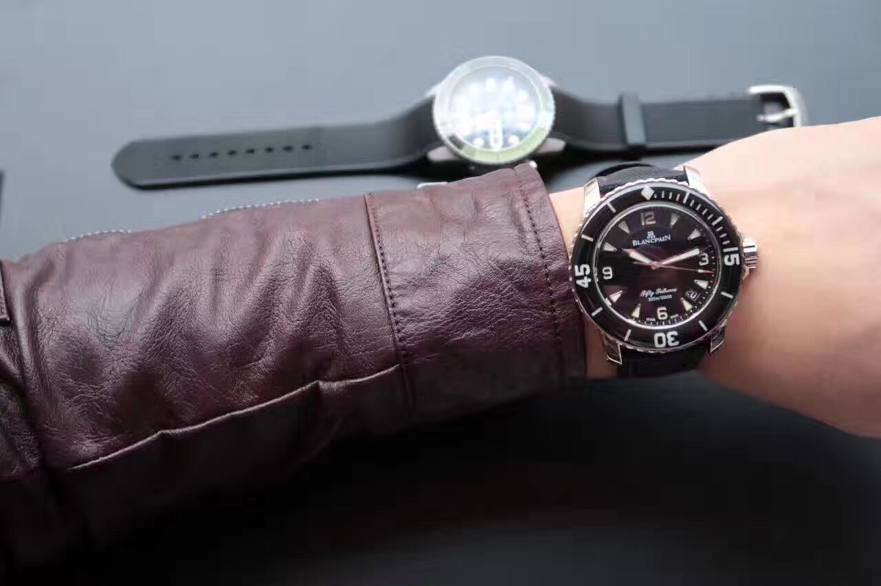 寶珀五十噚復刻手錶 寶珀五十噚5015-1130-52￥3680-高仿錶