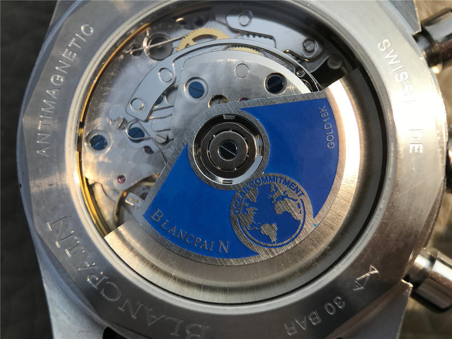 高仿手錶寶珀五十尋 KJ寶珀五十噚繫列5200款￥3980-高仿錶