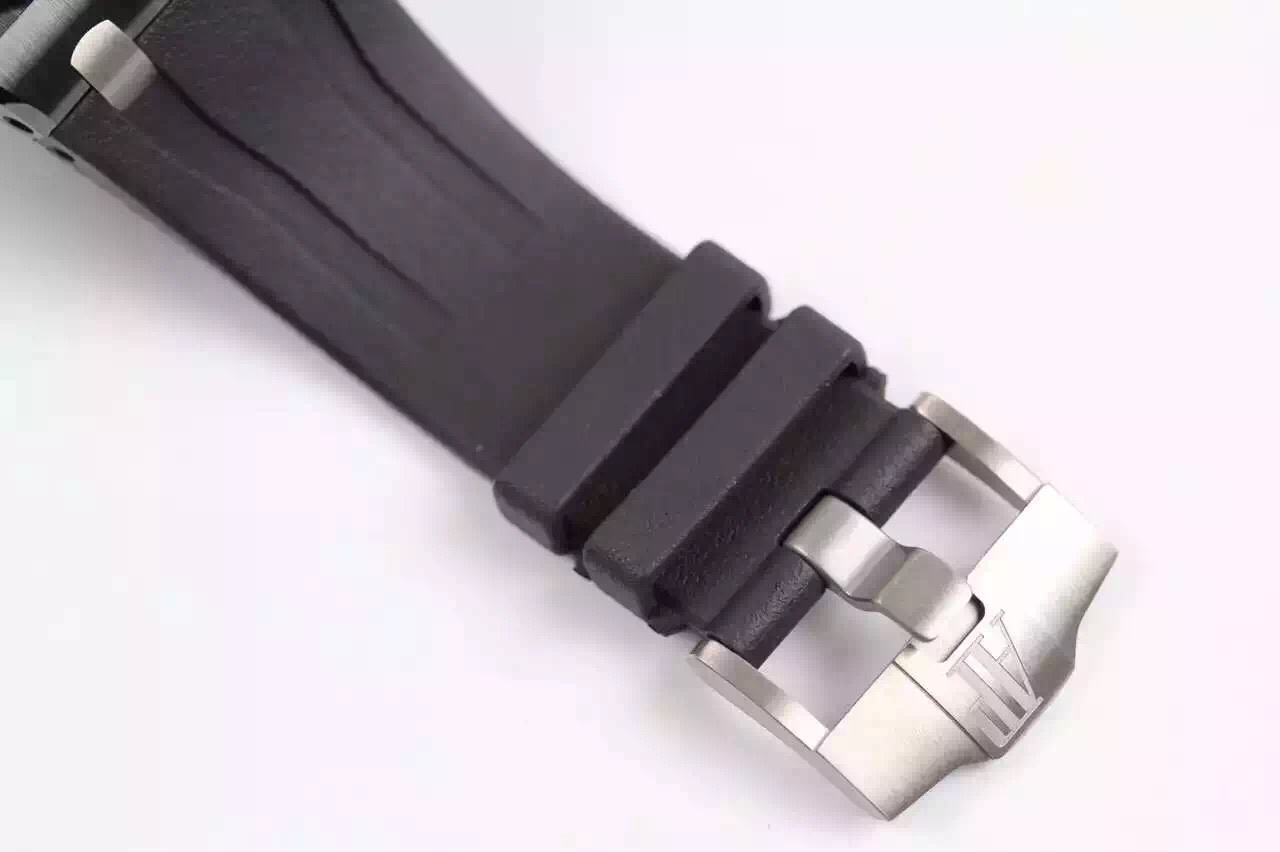 愛彼離岸高仿 JF愛彼皇家橡樹離岸型26405CE.OO.A002CA.01￥5480-高仿錶