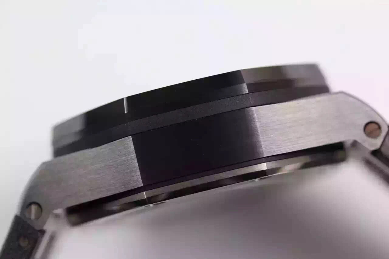 愛彼離岸高仿 JF愛彼皇家橡樹離岸型26405CE.OO.A002CA.01￥5480-高仿錶