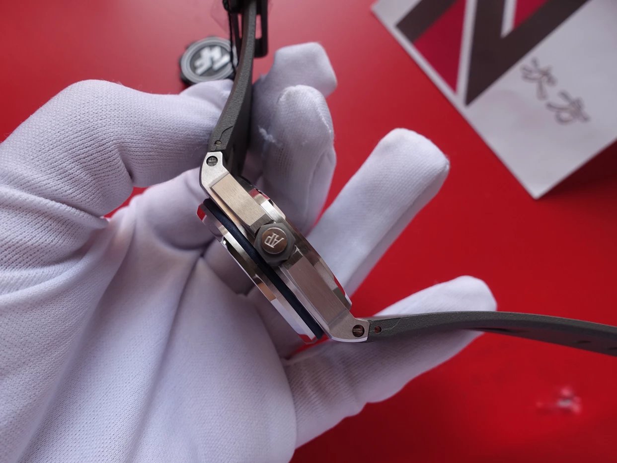 1比1復刻愛彼皇家橡樹15720價格 zf愛彼 15720ST.OO.A027CA.01 藍盤¥3680-高仿錶 1比1復刻愛彼皇家橡樹15720價格 zf愛彼 15720ST.OO.A027CA.01 藍盤¥3680-高仿錶