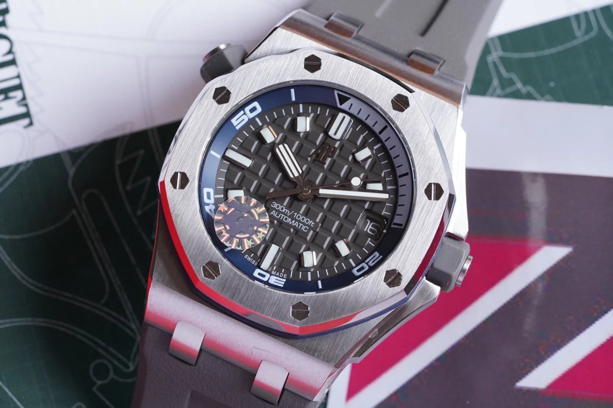 1比1精仿愛彼皇家橡樹15720價格 zf 15720CN.OO.A002CA.01¥3680-高仿錶 1比1精仿愛彼皇家橡樹15720價格 zf 15720CN.OO.A002CA.01¥3680-高仿錶