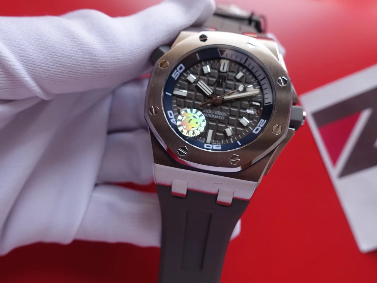 1比1精仿愛彼皇家橡樹15720價格 zf 15720CN.OO.A002CA.01¥3680-高仿錶 1比1精仿愛彼皇家橡樹15720價格 zf 15720CN.OO.A002CA.01¥3680-高仿錶