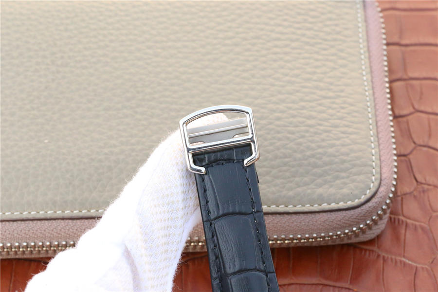 一比一精仿卡地亞倫敦 卡地亞路易RONDE繫列WR007018￥2880-高仿錶