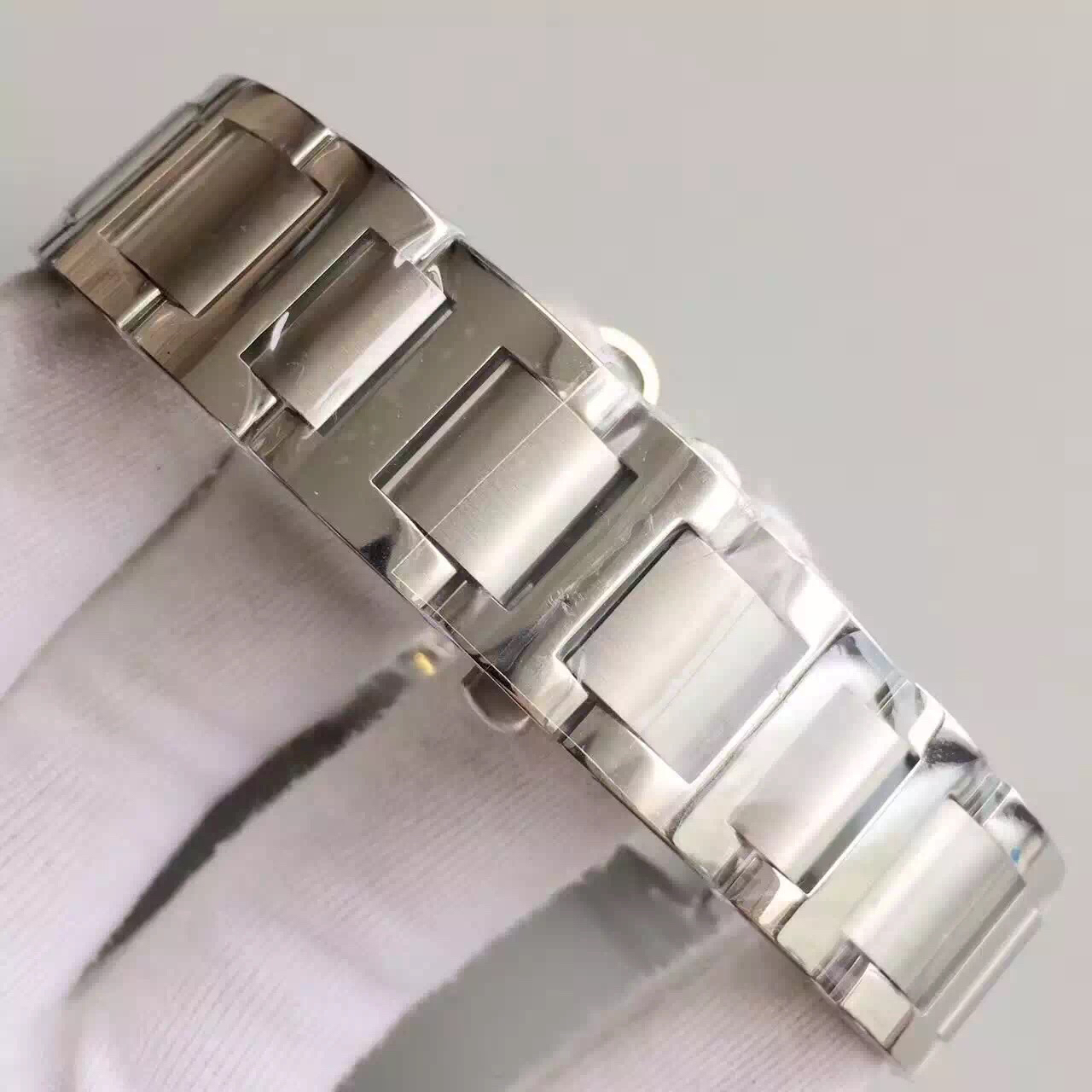 高仿卡地亞藍氣球機械 卡地亞藍氣球W6920025版￥3480-高仿錶