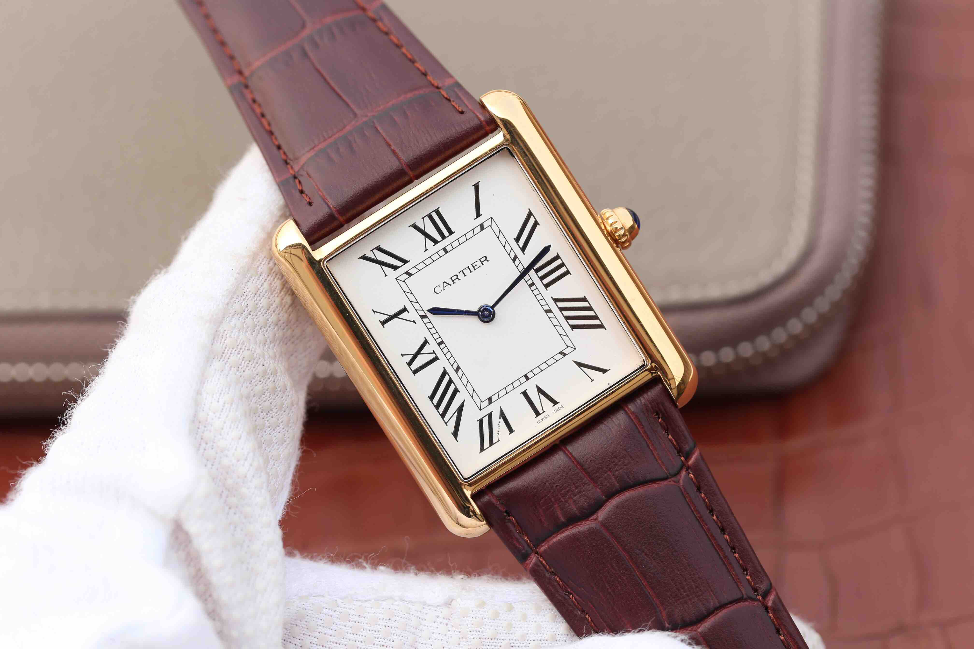 卡地亞坦克仿的像嗎 GP卡地亞坦克繫列W1560017腕錶￥2880-高仿錶