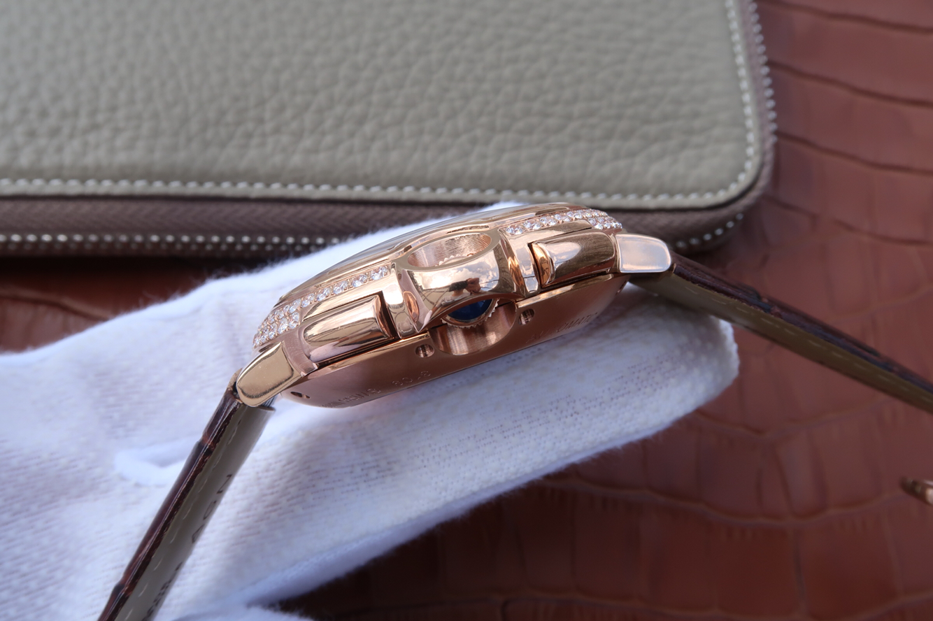 卡地亞 藍氣球 精仿手錶價格 卡地亞藍氣球繫列W6920009￥3480-高仿錶