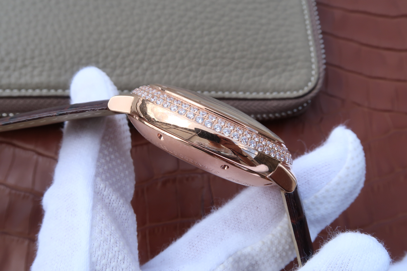 卡地亞 藍氣球 精仿手錶價格 卡地亞藍氣球繫列W6920009￥3480-高仿錶