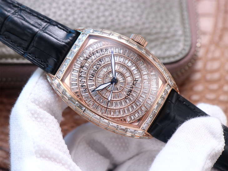 1比1高仿法蘭克穆勒滿天星 abf法蘭克穆勒機械男錶￥3980-高仿錶