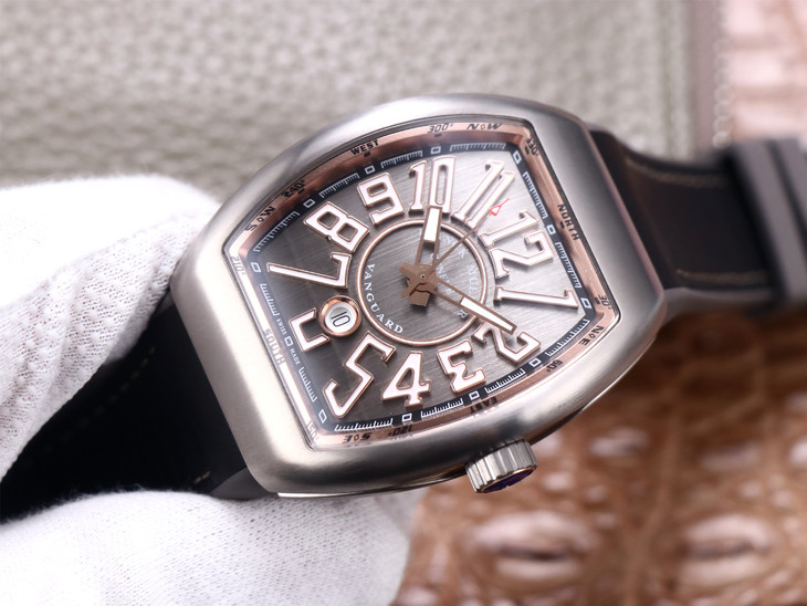 法蘭克穆勒v45遊艇1比1高仿多少錢 ZF法蘭克穆勒遊艇 V45￥4580-高仿錶