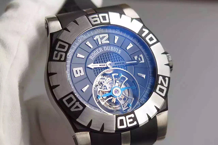 Roger Dubuis 羅傑杜比 EasyDiver繫列 真陀飛輪手動上鏈機械 Tourbidiver 男錶￥5580-高仿錶