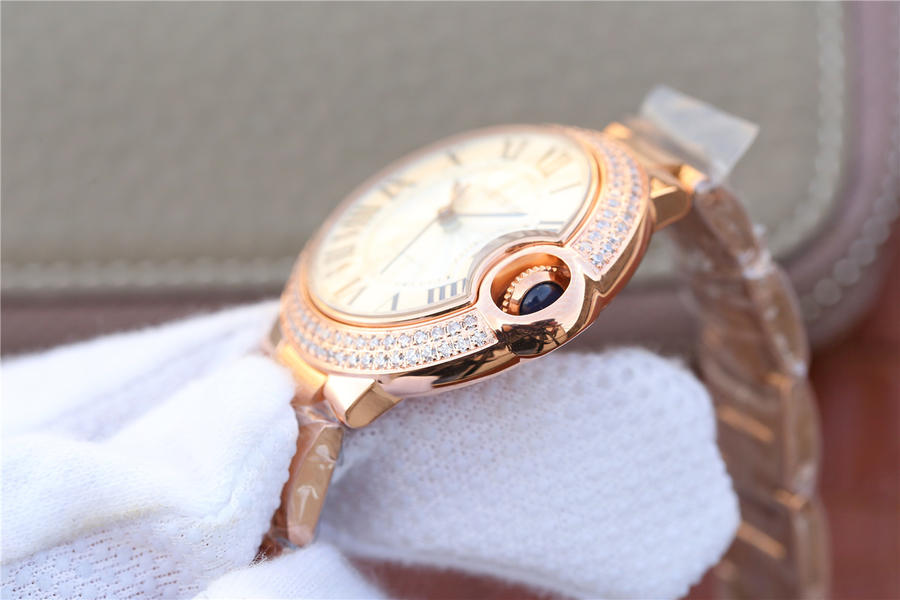 卡地亞藍氣球精仿女錶 卡地亞藍氣球繫列WE902064￥3180-高仿錶