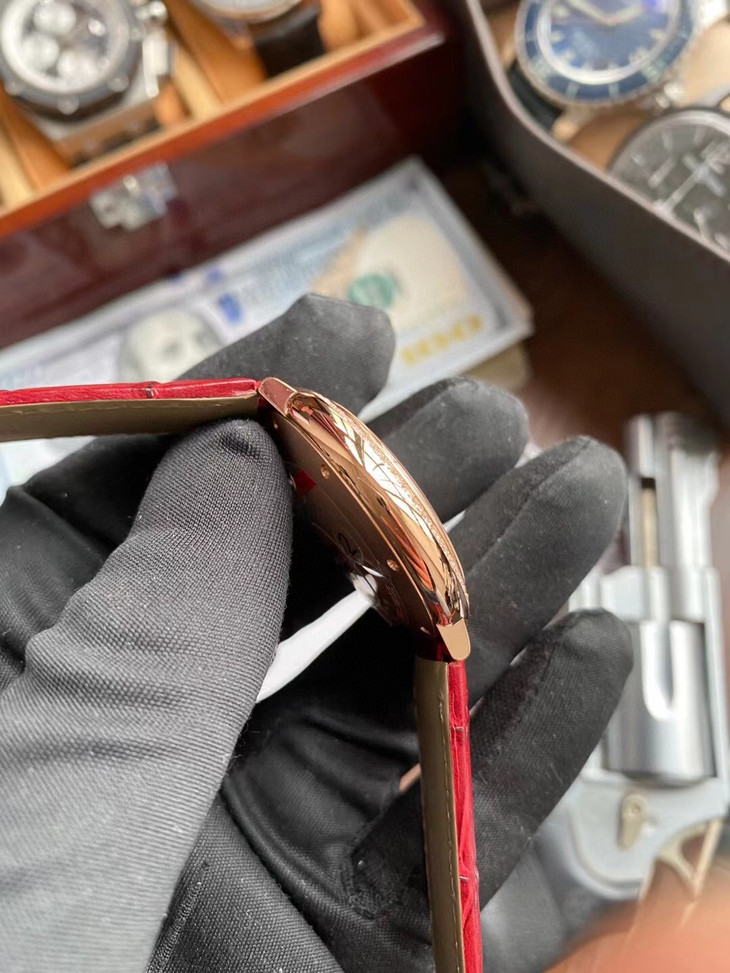 卡地亞藍氣球繫列腕錶女價格 1比1復刻 WJBB0034¥3180-高仿錶 卡地亞藍氣球繫列腕錶女價格 1比1復刻 WJBB0034¥3180-高仿錶