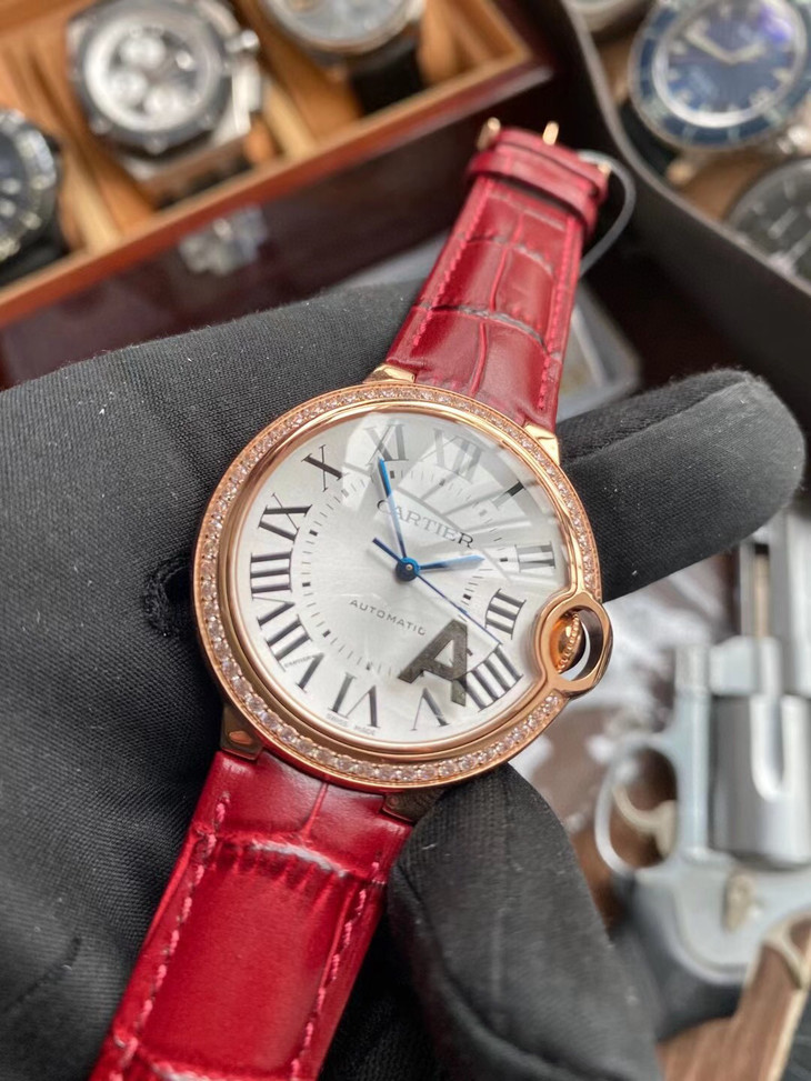 卡地亞藍氣球繫列腕錶女價格 1比1復刻 WJBB0034¥3180-高仿錶 卡地亞藍氣球繫列腕錶女價格 1比1復刻 WJBB0034¥3180-高仿錶