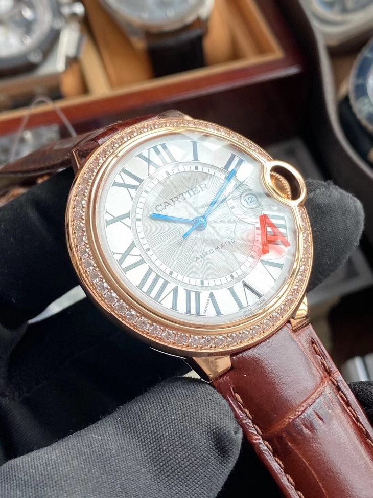 1比1高仿卡地亞藍氣球男錶價格玫瑰金 WJBB0035￥2980-高仿錶