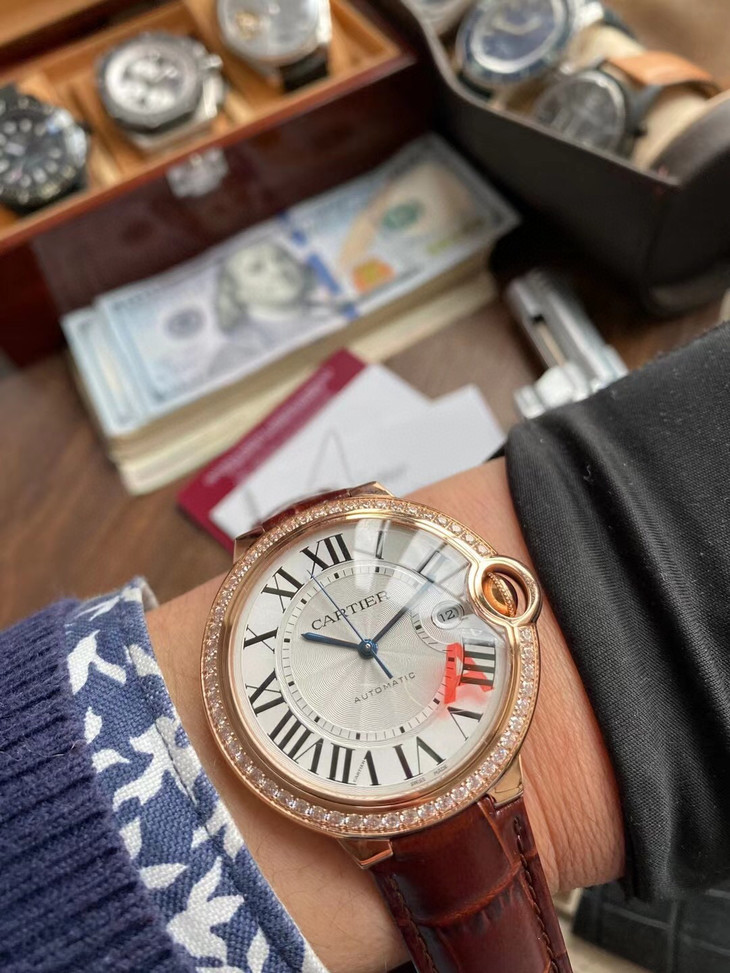 1比1高仿卡地亞藍氣球男錶價格玫瑰金 WJBB0035￥2980-高仿錶