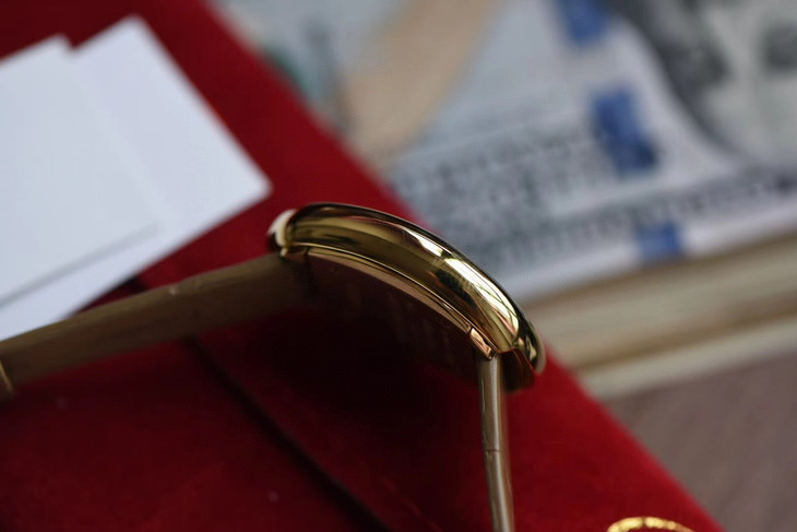 1比1復刻卡地亞浴缸繫列WGBA0007(小號)腕錶¥2880-高仿錶 1比1復刻卡地亞浴缸繫列WGBA0007(小號)腕錶¥2880-高仿錶