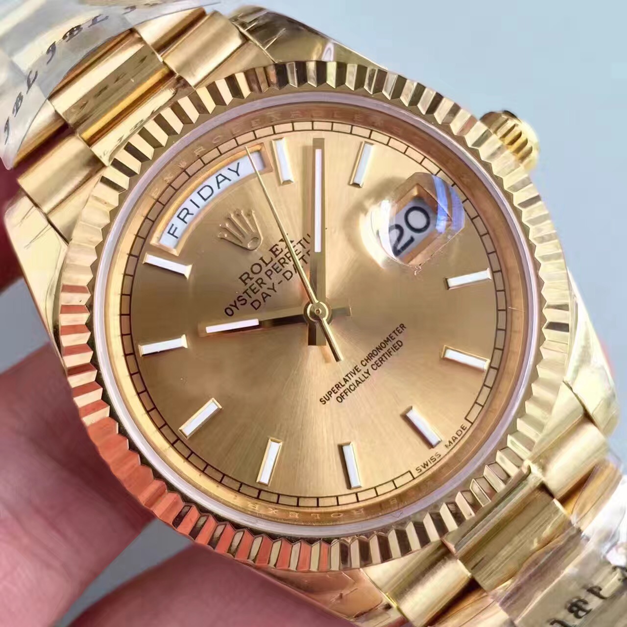 復刻一比一勞力士(Rolex)星期日歴型118238A-83208金錶全自動機械男錶-高仿錶 復刻一比一勞力士(Rolex)星期日歴型118238A-83208金錶全自動機械男錶-高仿錶