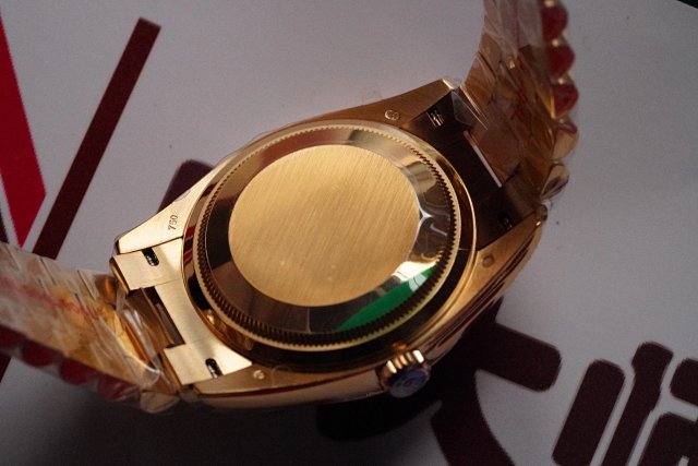 2021EW勞力士星期日誌型18k金綠面機械男士手錶 36毫米一比一復刻-高仿錶