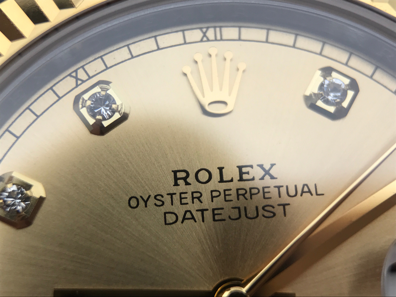 長榮廠復刻勞力士日誌型繫列126333男士機械手錶 18k包金一比一-高仿錶