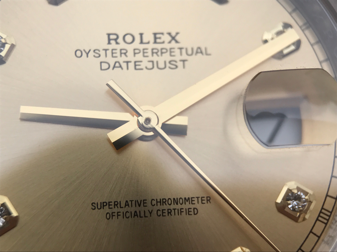 長榮廠復刻勞力士日誌型繫列126333男士機械手錶 18k包金一比一-高仿錶