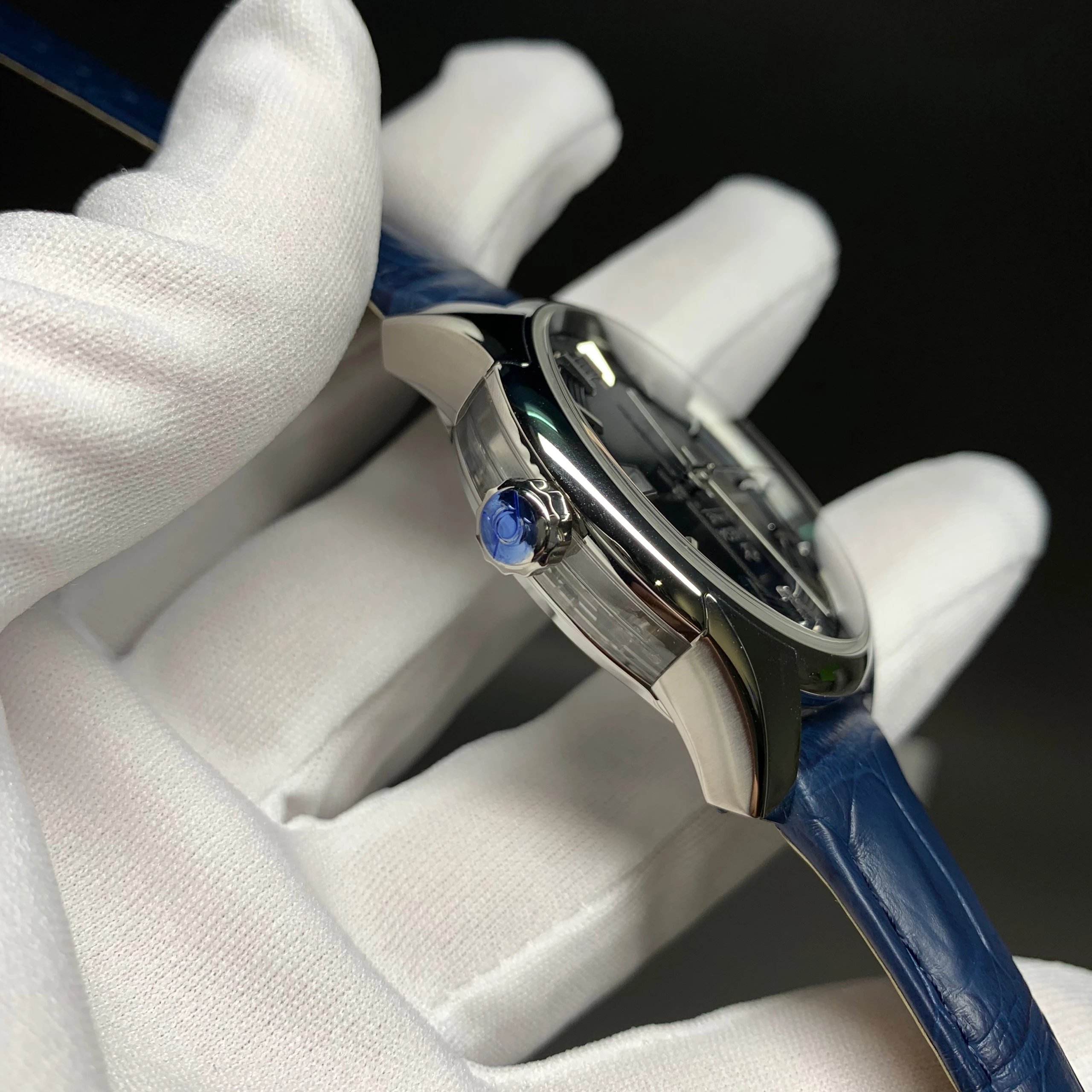 s廠歐米茄蝶飛繫列433.33.41.21.03.001明亮之藍鱷魚皮男士機械錶最好的版本-高仿錶 s廠歐米茄蝶飛繫列433.33.41.21.03.001明亮之藍鱷魚皮男士機械錶最好的版本-高仿錶