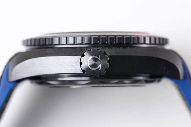 VS歐米茄復刻全黑陶瓷海洋宇宙600米男士腕錶-高仿錶 VS歐米茄復刻全黑陶瓷海洋宇宙600米男士腕錶-高仿錶