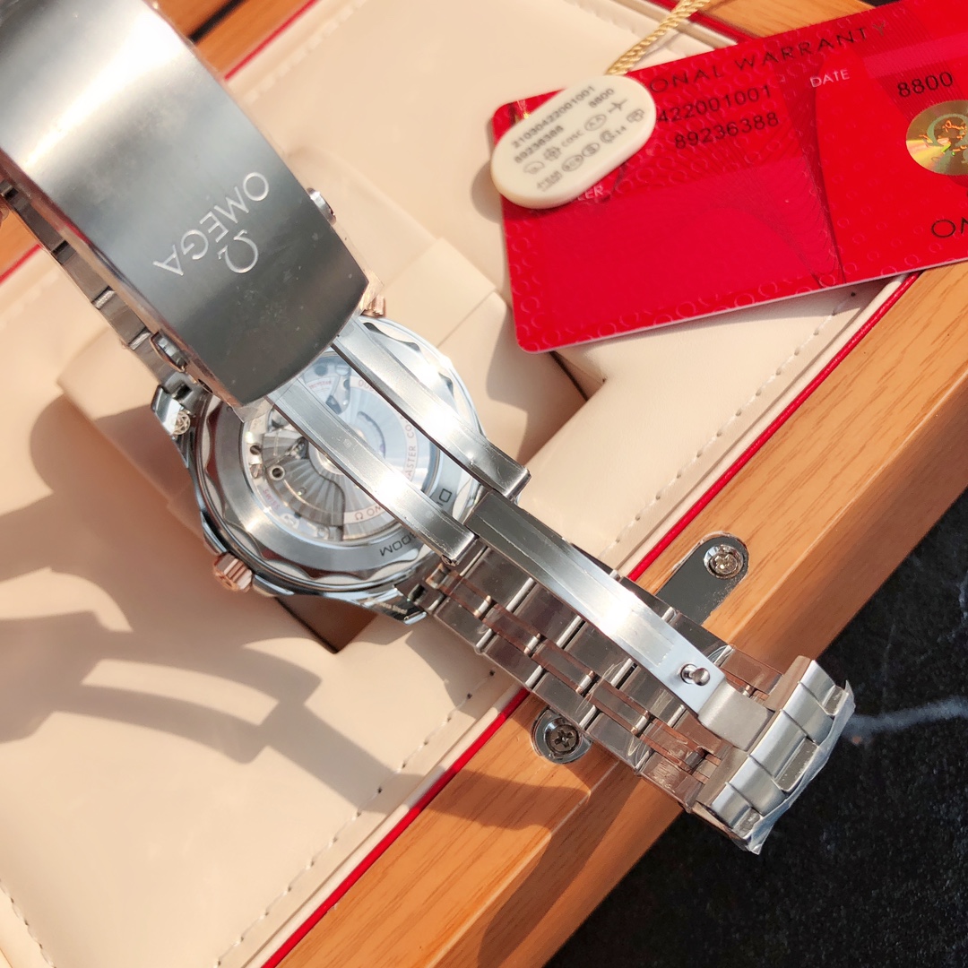 勞力士復刻錶42mm頂級版本潛水錶多重防水旋入式錶冠-高仿錶 勞力士復刻錶42mm頂級版本潛水錶多重防水旋入式錶冠-高仿錶