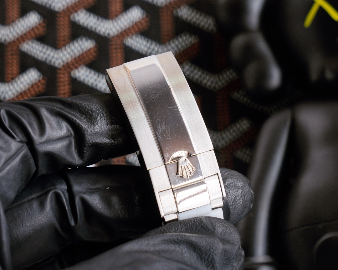 高仿錶勞力士頂級玩物毒貨最經典的潛航繫列水鬼作為原型-高仿錶