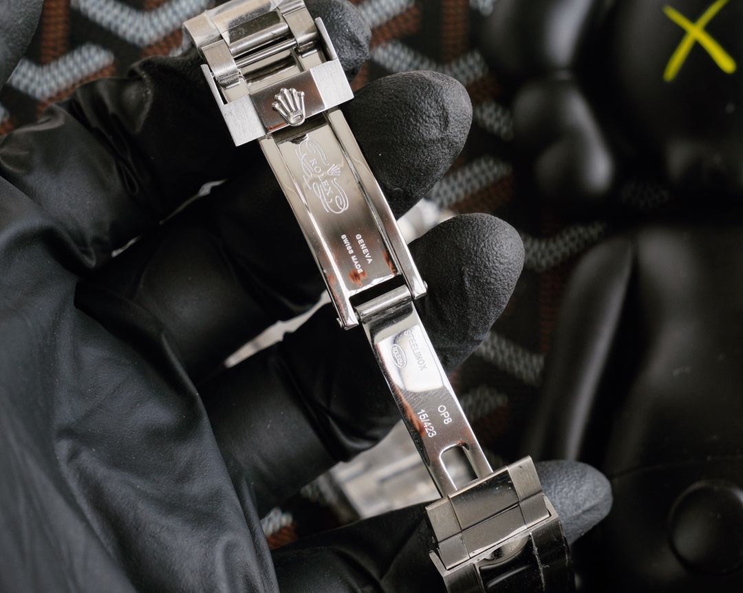 勞力士高仿錶頂級玩物同種材質最閃工藝潛航繫列水鬼作為原型-高仿錶